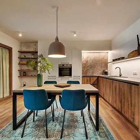 Luxury Mountain With Private Sauna Διαμέρισμα *